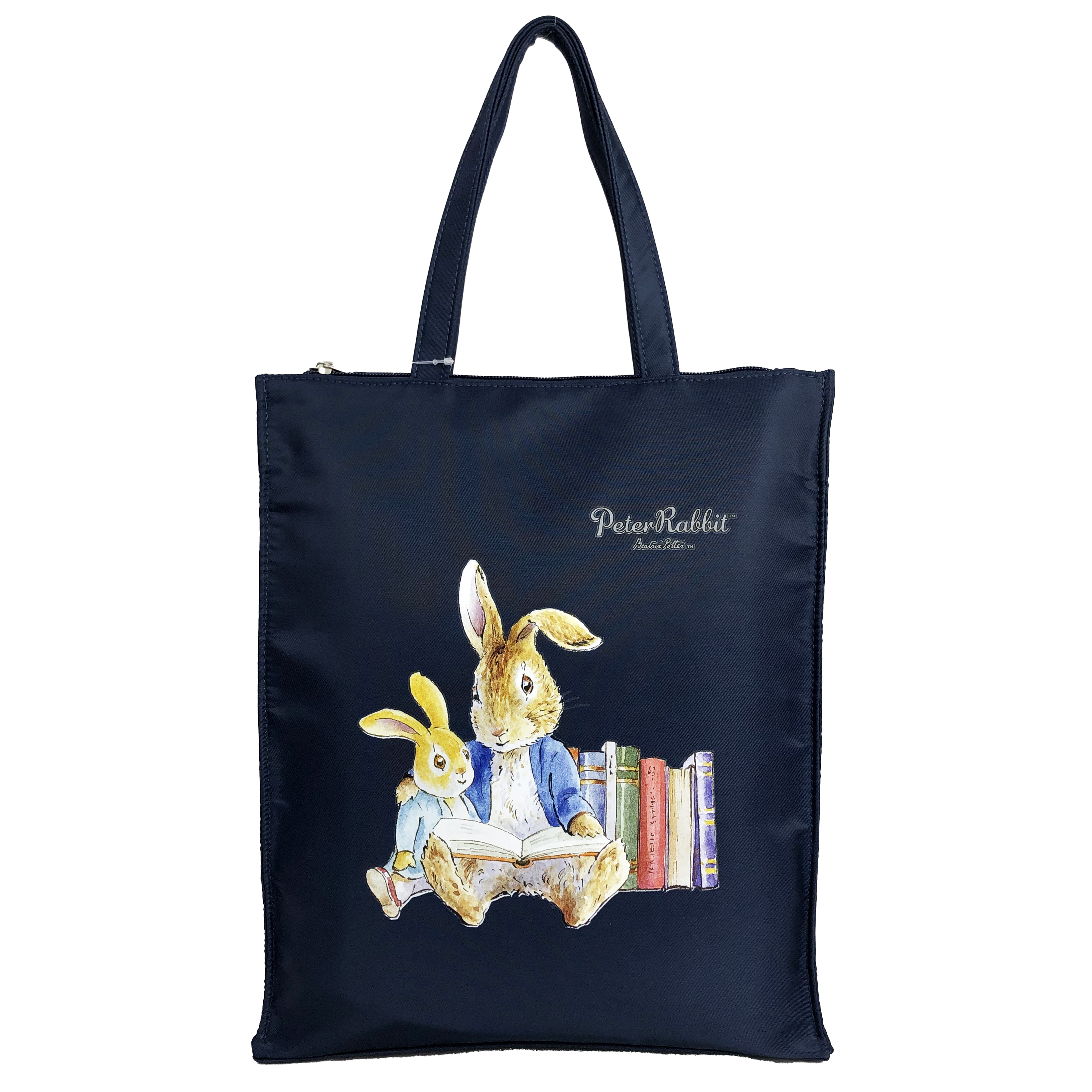  [ピータ―ラビット (ＴＭ )] A4サイズ対応 トートバッグ ハンドバッグ サブバッグ 手持ちタイプ 撥水 ポケット充実 ファスナー付き 大人 上品 かわいい レディース PETERRABBIT(ＴＭ) うさぎ ねこ レッスンバッグ 買い物 お稽古 習い事 縦型トート 0635　01ネイビー LittleBook