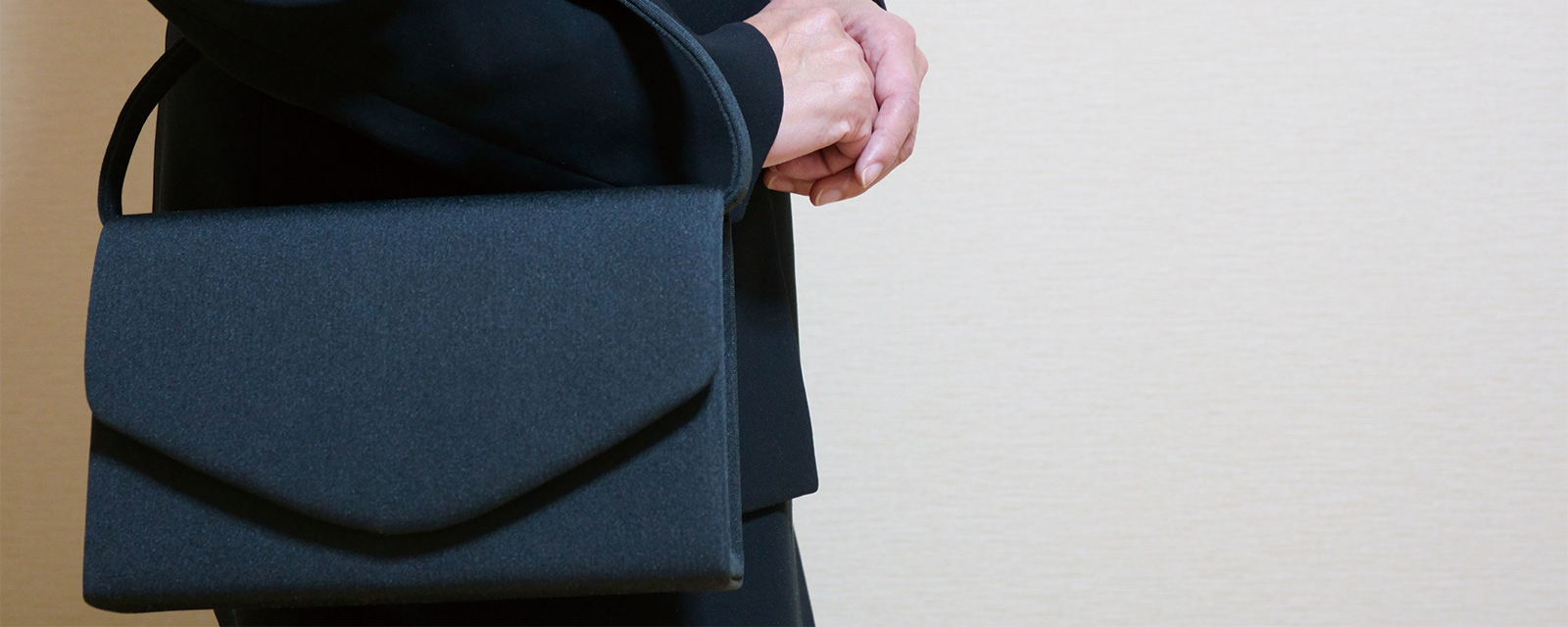 法事・葬儀で必要な持ち物って？