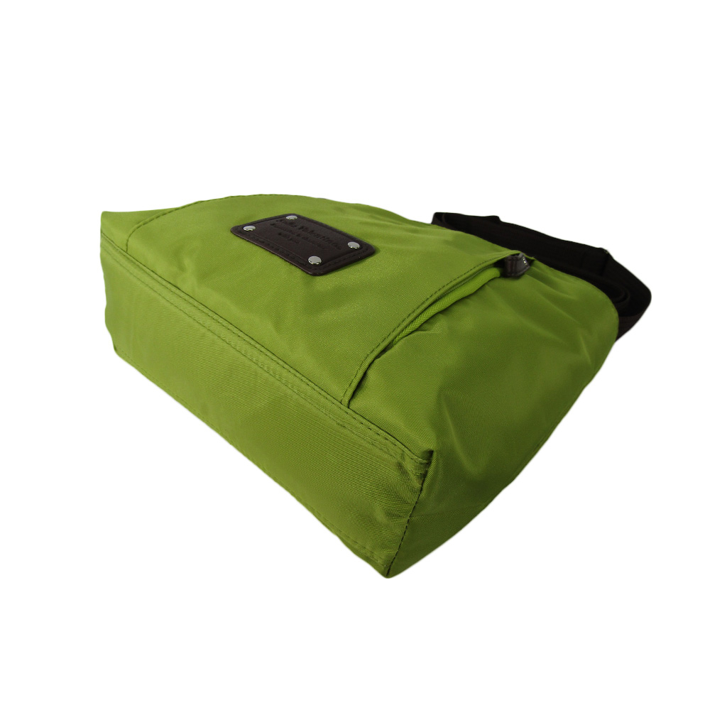 [Sofia Valentino ソフィアバレンチノ] 縦ファスナー ポケット付 ショルダーバッグ｜レディース 多機能 ななめ掛け グリーン 4874