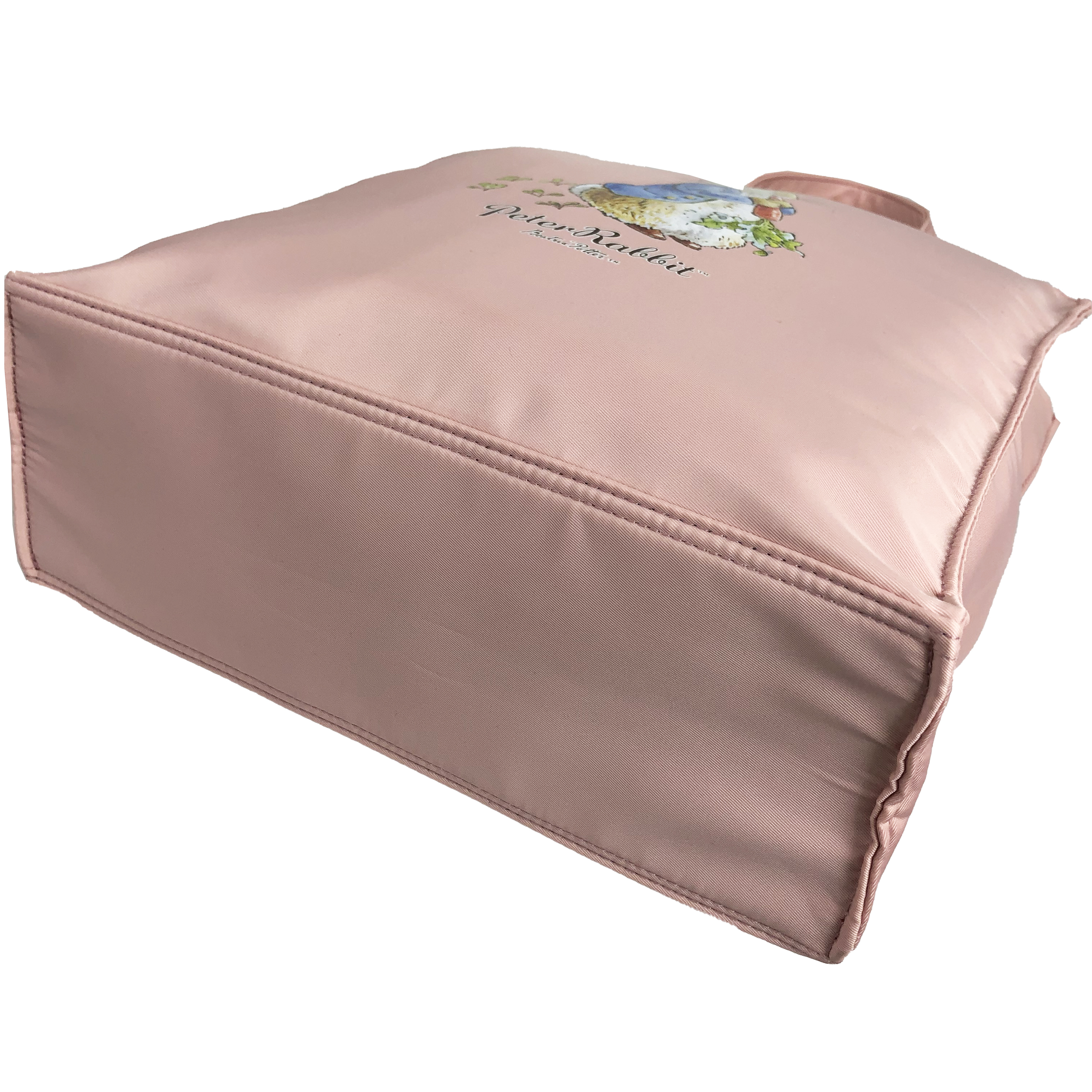  [ピータ―ラビット (ＴＭ )] A4サイズ対応 トートバッグ ハンドバッグ サブバッグ 手持ちタイプ 撥水 ポケット充実 ファスナー付き 大人 上品 かわいい レディース PETERRABBIT(ＴＭ) うさぎ ねこ レッスンバッグ 買い物 お稽古 習い事 縦型トート 0635　00ピンク