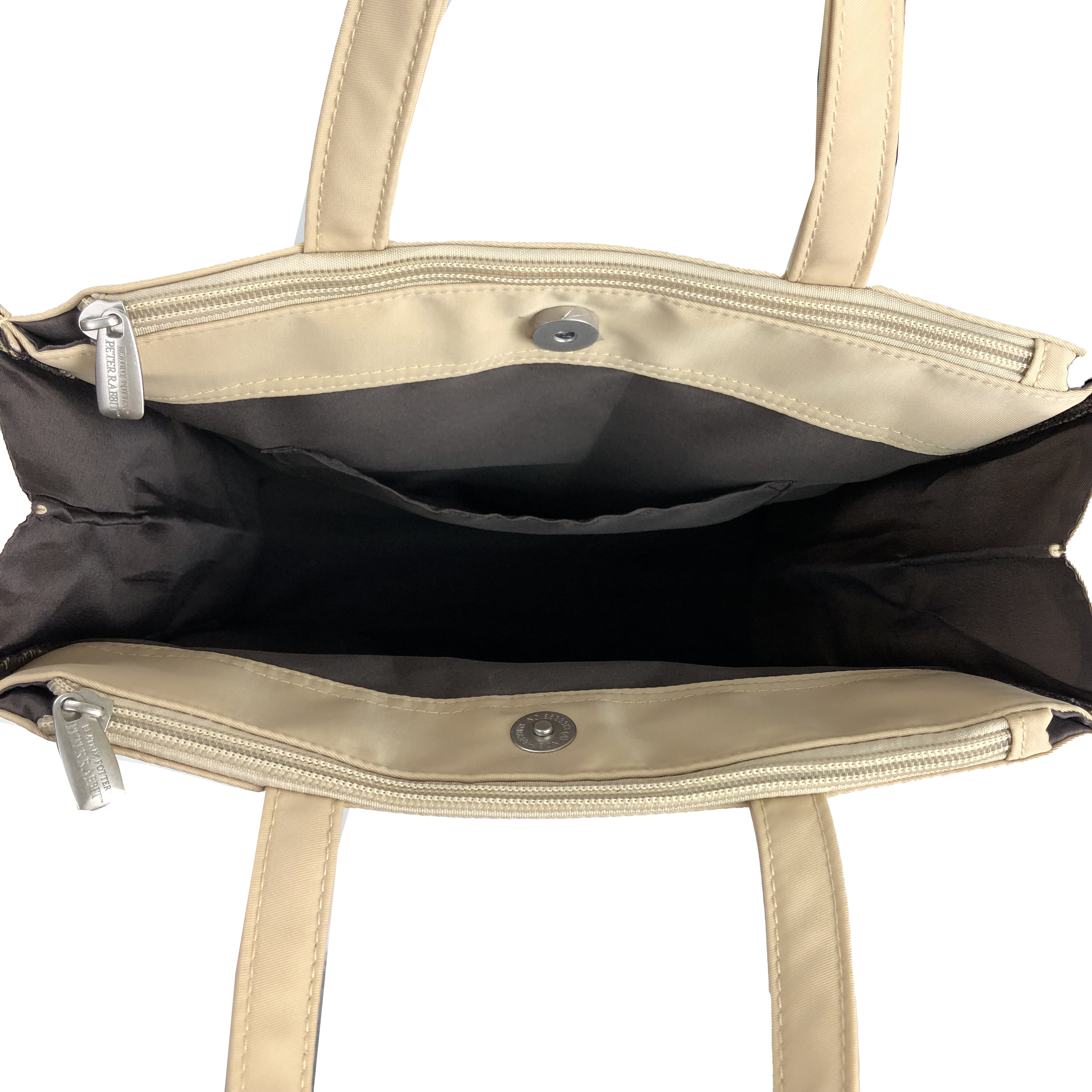  [ピータ―ラビット (ＴＭ )] A4サイズ対応 トートバッグ ハンドバッグ サブバッグ 手持ちタイプ 撥水 ポケット充実 ファスナー付き 大人 上品 かわいい レディース PETERRABBIT(ＴＭ) うさぎ ねこ レッスンバッグ 買い物 お稽古 習い事 縦型トート 0635　01ベージュ LittleBook