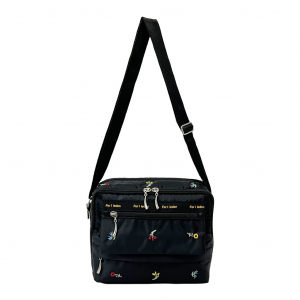 [Sofia Valentino ソフィアバレンチノ] 小花柄 刺繍 ショルダーバッグ | ボンディング素材 軽量 多収納 ななめ掛け フラップ ファスナー付 ポシェット 花柄 黒 ブラック 4792