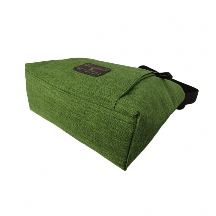 [Sofia Valentino ソフィアバレンチノ] 縦ファスナー ポケット付 軽量  ショルダーバッグ | レディース サコッシュ 多機能 ななめ掛け 緑 グリーン 4902