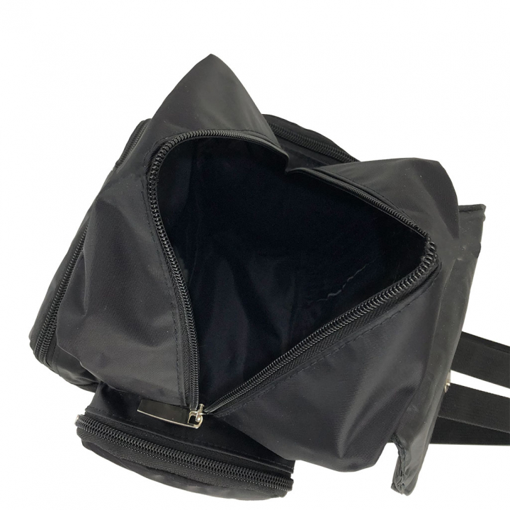 [Partner パートナー] フロントファスナー付 コンパクト リュック | 多機能 収納便利 ポケット 軽量 リュックサック タウン ブラック 5Y49