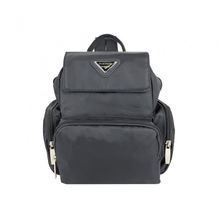 [Partner パートナー] フロントファスナー付 コンパクト リュック | 多機能 収納便利 ポケット 軽量 リュックサック タウン ブラック 5Y49