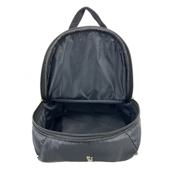 [Sofia Valentino ソフィアバレンチノ] ネコ柄 刺繍リュックサック | 軽量 刺しゅう レデイース 猫 ねこ かわいい 黒 ブラック 4919