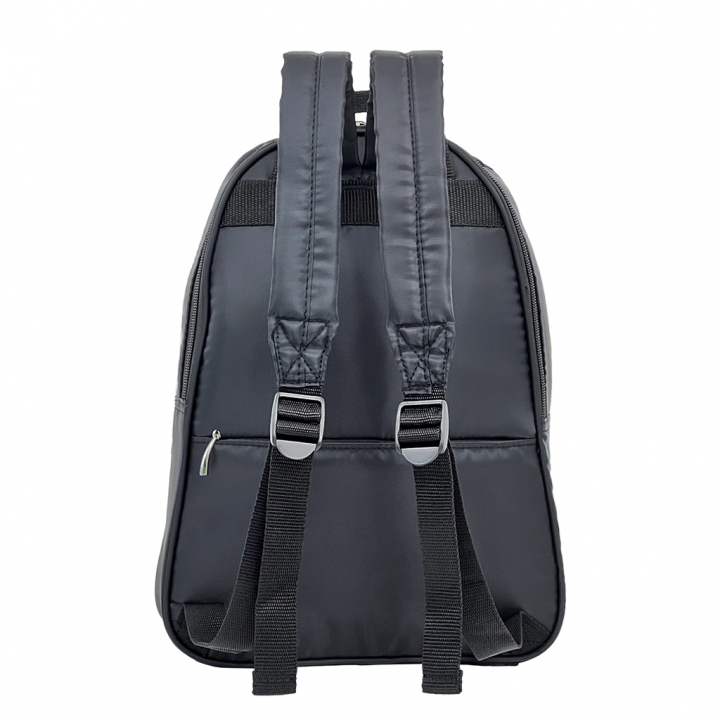 [Sofia Valentino ソフィアバレンチノ] 小花柄 刺繍 リュックサック | ボンディング素材  軽量リュック 収納力抜群 かわいい レディース 花柄 Dパック 黒 ブラック 4796