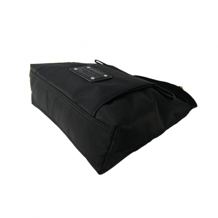 [Sofia Valentino ソフィアバレンチノ] 縦ファスナー ポケット付 ショルダーバッグ｜レディース 多機能 ななめ掛け ブラック 4874