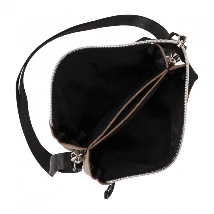 [CUBIC CORE キュービックコア] サコッシュ ショルダーバッグ 軽量 ショルダー 斜めがけ シンプル くすみカラー 薄マチ 収納力 大容量 茶 ブラウン 1E31